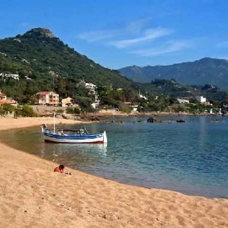 U Melu Grand T2 Bleu En Rez De Jardin Apartment Tiuccia